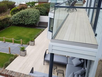 Residential-Balcony-Decking-Smoked-Oak